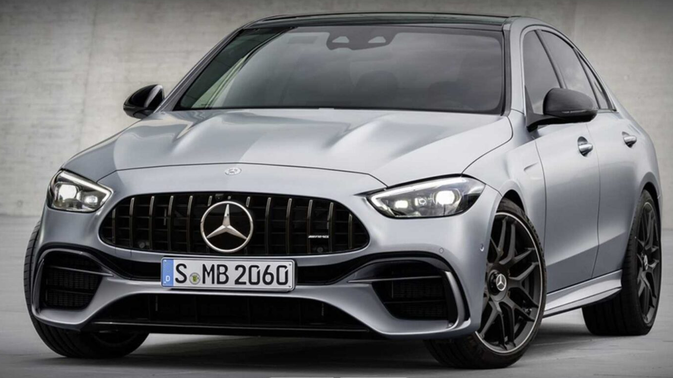 تسريب موا صفات مرسيدس بنز C63 AMG الجديدة كليا - بمحرك باربعة اسطونات فقط !