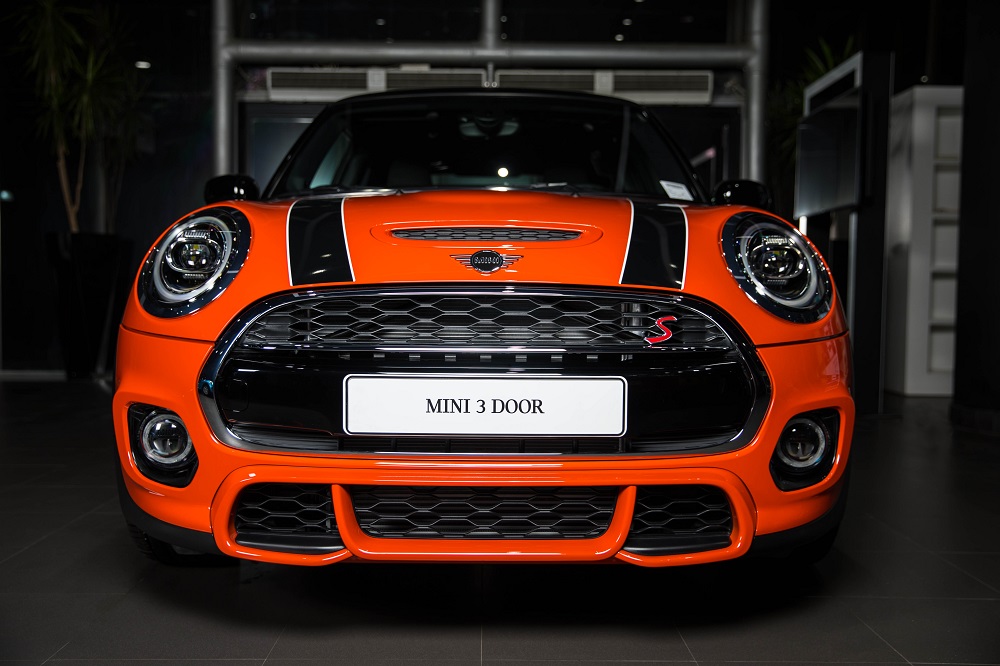 "البافارية للسيارات" تقدّم MINI COOPER S 3 DOOR الجديدة لعام ٢٠٢٠ بالسوق المصرية.