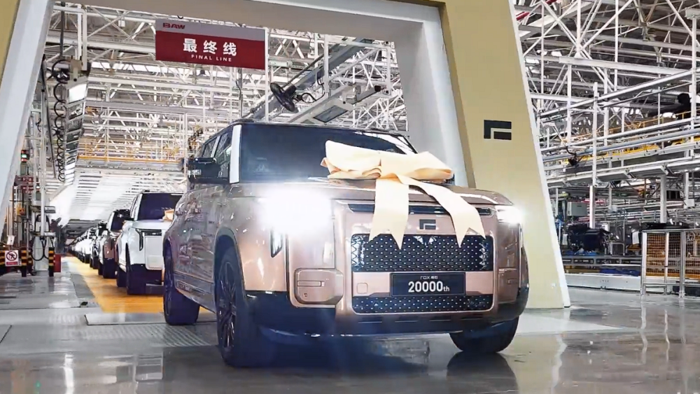 روكس تحتفل بأنتاج 20 الف نسخة من 01 – والشرق الأوسط يتصدر المبيعات