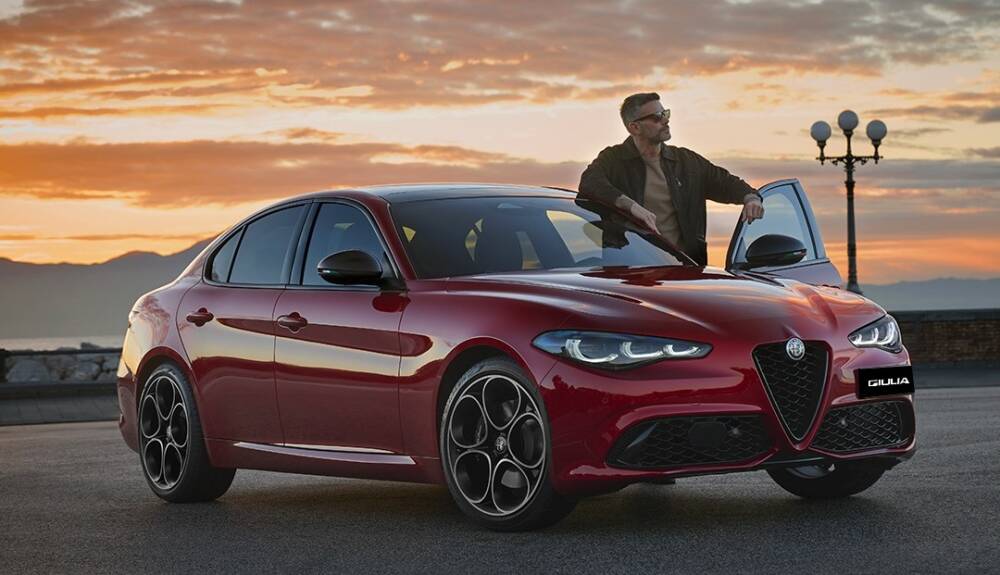 الفاروميو جوليا 2026 في مصر – بألوان جديدة 