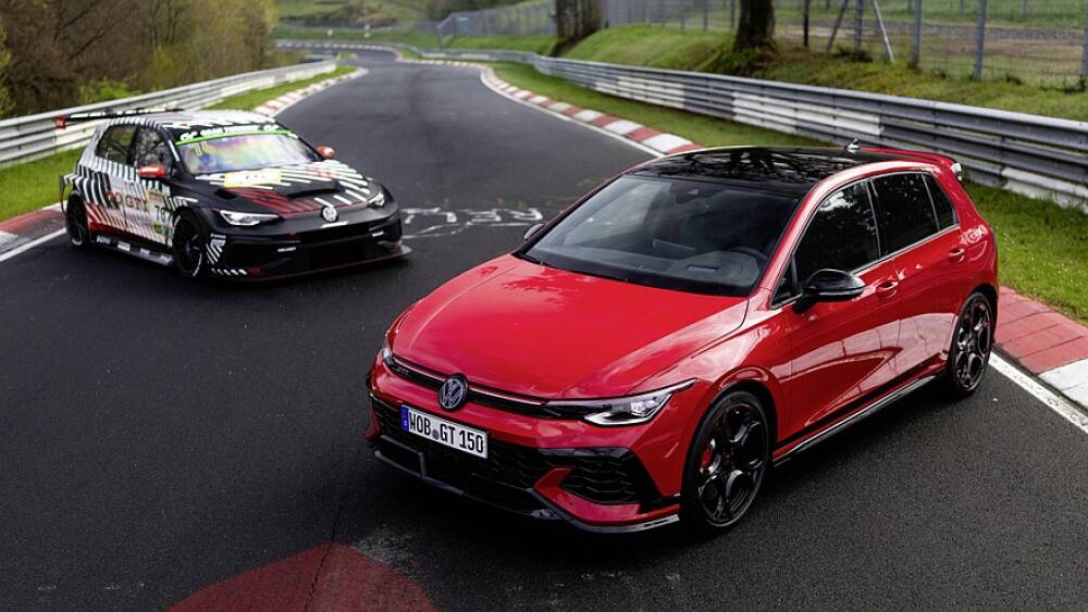 الكشف الرسمي عن نسخة خاصة من فولكس جولف GTI – بقوة 320 حصان