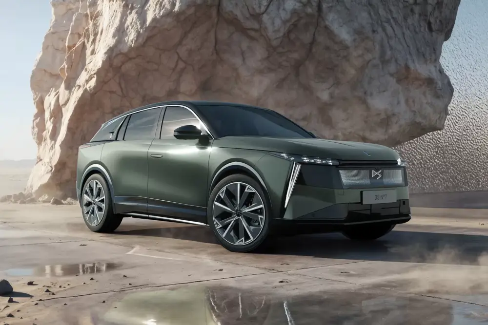 دي اس 7 الجديدة كليا – بنسخة كهربائية بمدي 740 كم بالشحنة