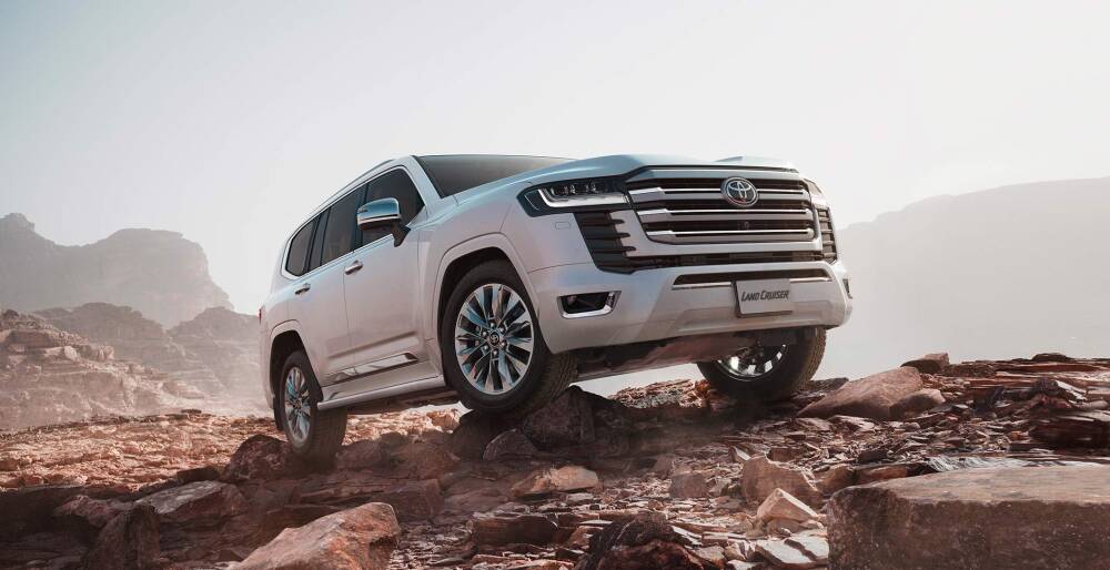 تأثير حرب إيران على قطاع السيارات في الخليج - تويوتا وهيونداي أول المتضررين