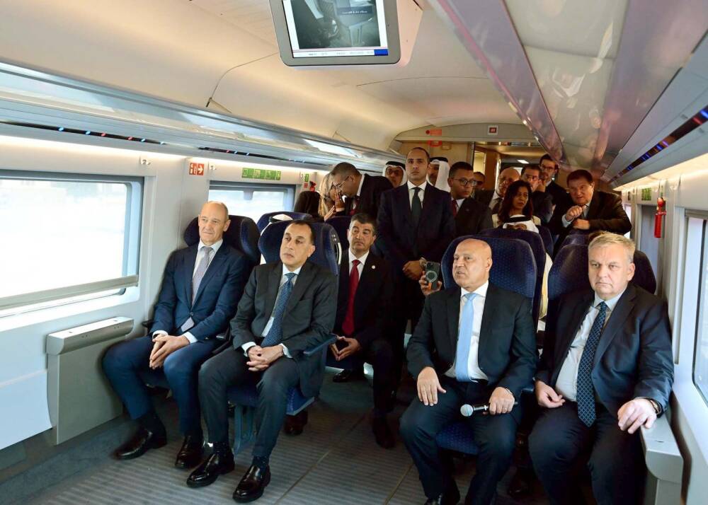 اعلان بدء التشغيل التجريبي للقطار الكهربائي السريع في مصر – خلال فعاليات مؤتمر TransMEA2025 