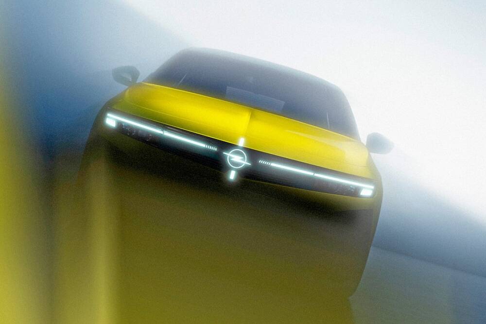 اوبل استرا 2026 الفيس ليفت الجديدة – صور تشويقية 