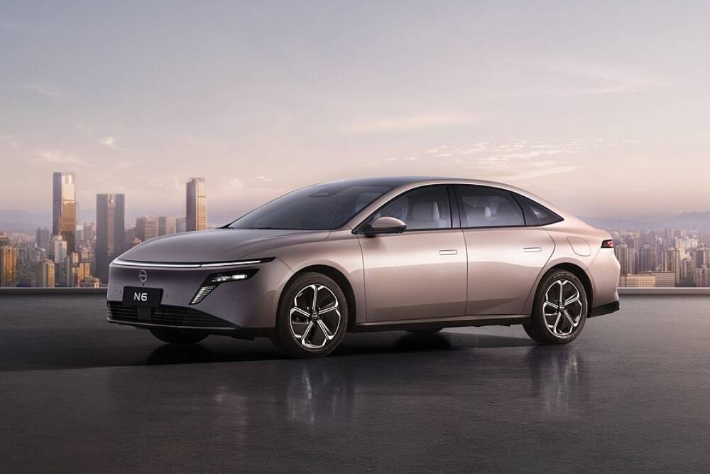 نيسان N6 الجديدة كليا - سيدان REEV مطورة بالتعاون مع دونج فينج