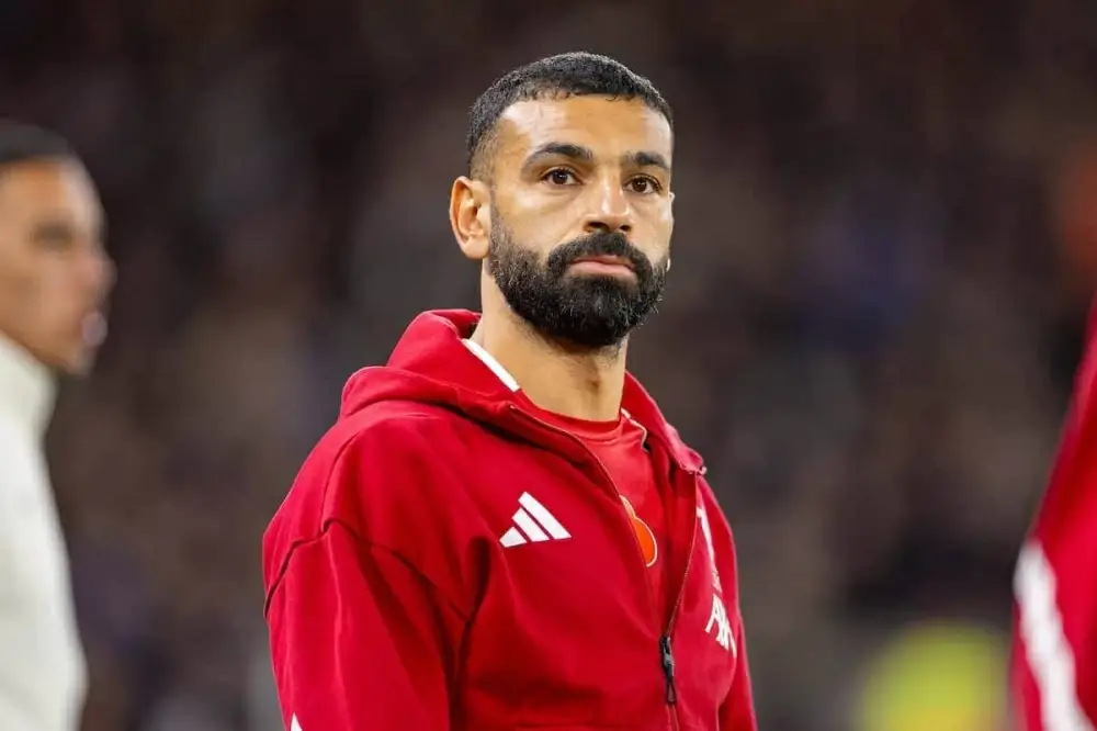 إيقاف رخصة قيادة محمد صلاح في بريطانيا بعد واقعة رولز رويس سبيكتر