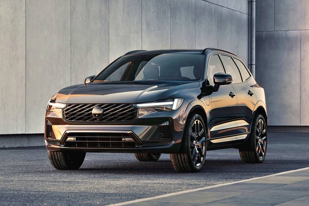 فولفو XC60 موديل 2027 الفيس ليفت الجديدة – بقوة 461 حصان