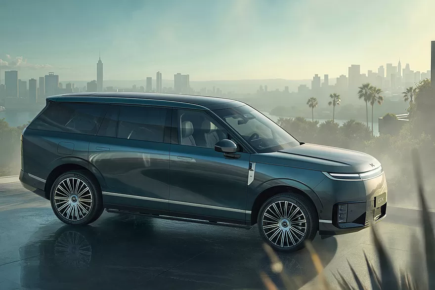 اكس بينج GX – سيارة SUV فاخرة كبيرة الحجم بمنظومة REEV