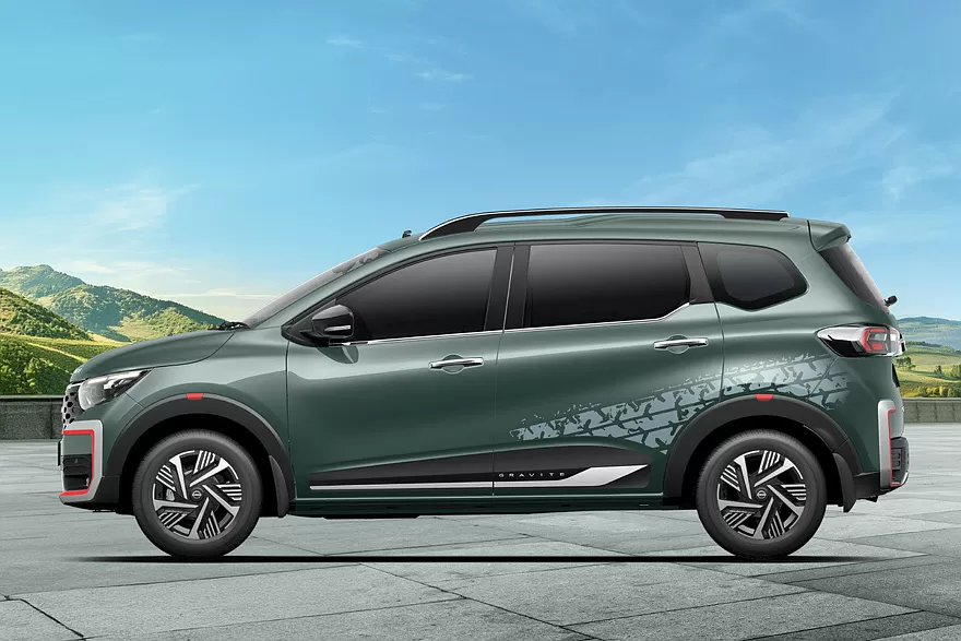 نيسان جرافيت الجديدة – عائلية بسبعة مقاعد وسعر يوازي 285 الف جنيه