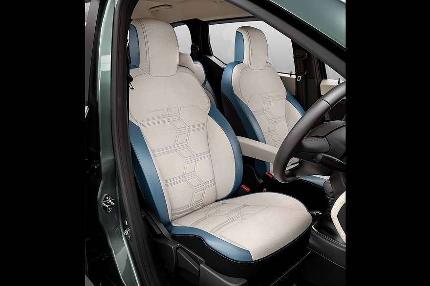 نيسان جرافيت الجديدة – عائلية بسبعة مقاعد وسعر يوازي 285 الف جنيه