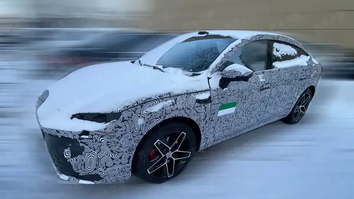 تسريب صور المقصورة الداخلية لـ ام جي 7 الكهربائية – وتأكيد تقديم نسخة مدى ممتد REEV 