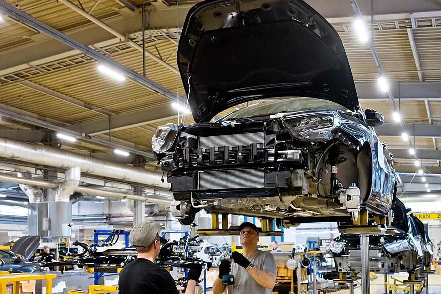 لادا فيستا سبورت الجديدة – نسخة رياضية بقوة 147 حصان 