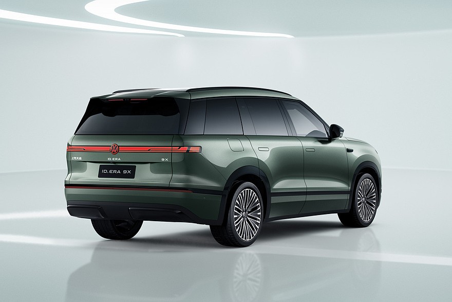 فولكس فاجن ID ايرا 9X الجديدة – SUV فاخرة كبيرة بمنظومة REEV