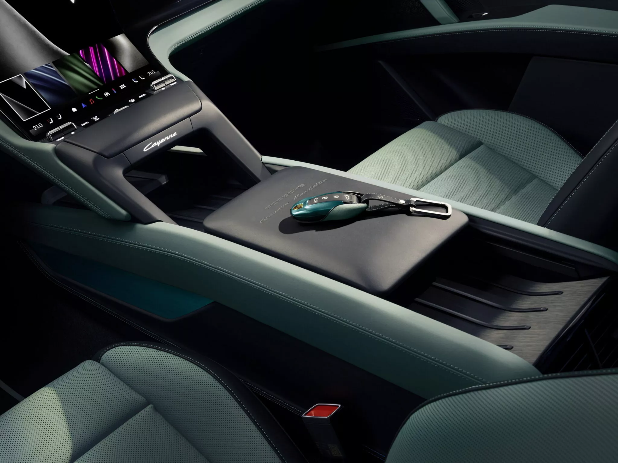 بورشه كايين S الكهربائية الجديدة كليا – بقوة 657 حصان