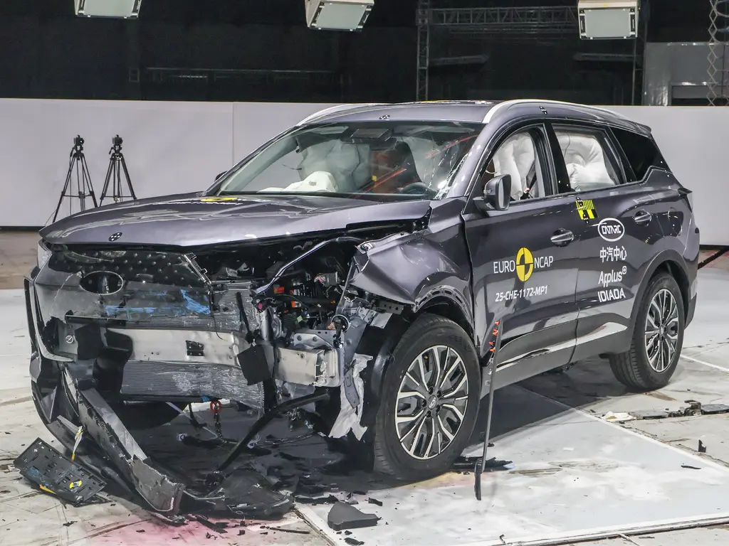 شيري تيجو 7 تحقق 5 نجوم في اختبارات الامان الاسترالية 