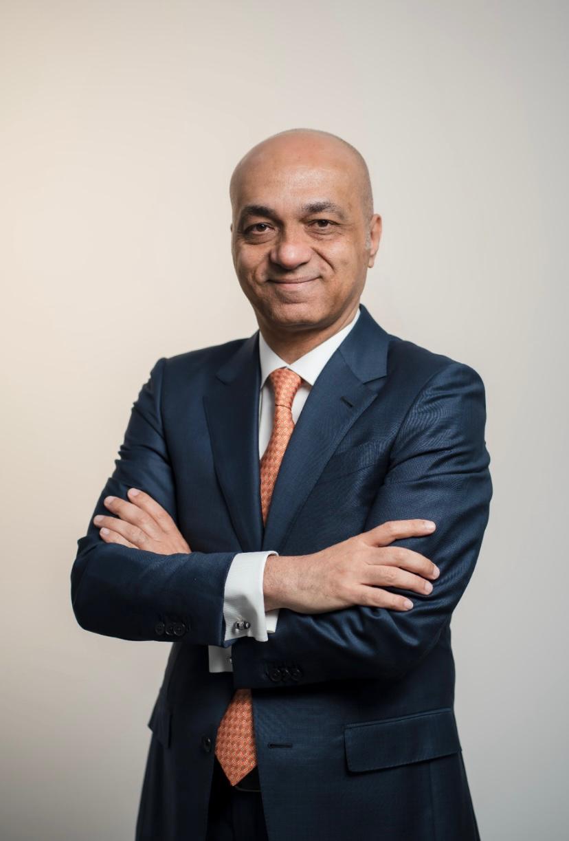 محمد قنديل يفوز بجائزة أفضل رئيس تنفيذي من مجموعة BMW في منطقة أفريقيا وشرق أوروبا لعام 2025