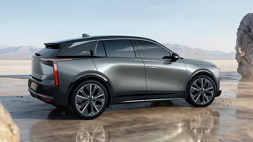 دي اس 7 الجديدة كليا – بنسخة كهربائية بمدي 740 كم بالشحنة