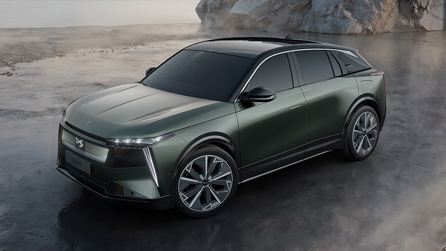 دي اس 7 الجديدة كليا – بنسخة كهربائية بمدي 740 كم بالشحنة