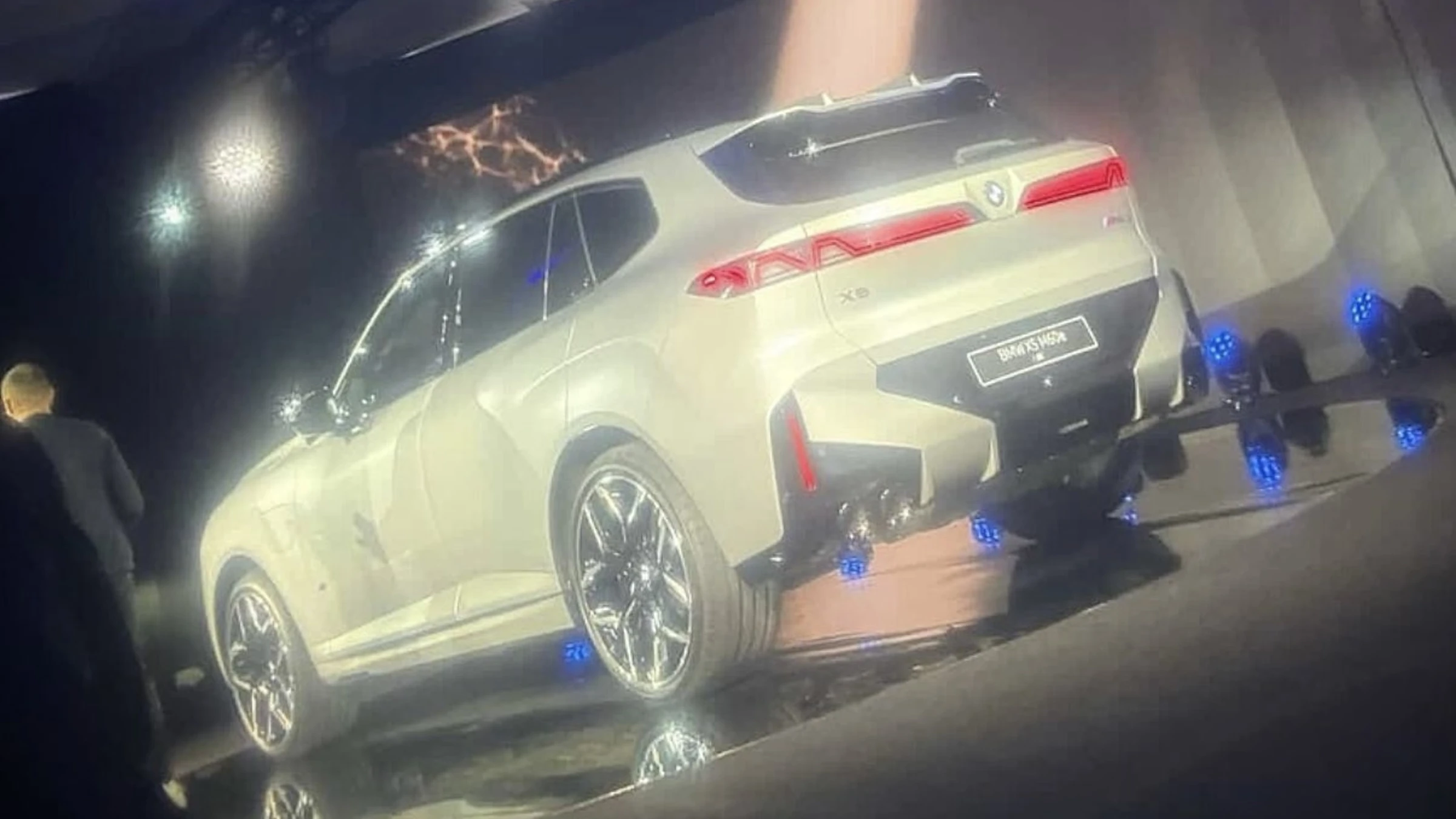 لينك اند كو 900 الفاخرة قريبا في مصر – بقوة 721 حصان