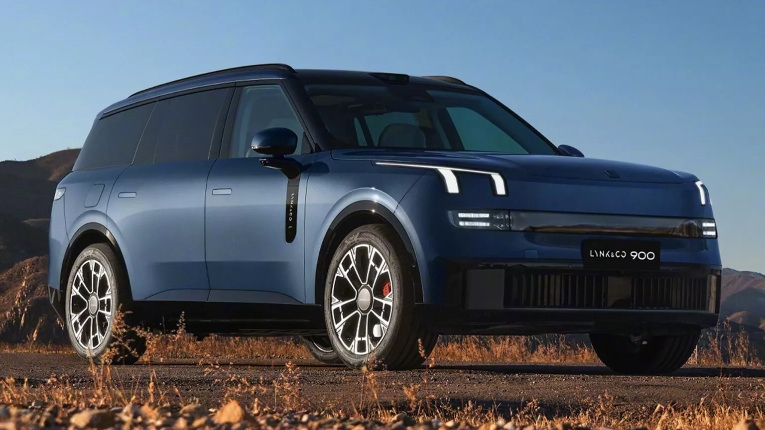 لينك اند كو 900 الفاخرة قريبا في مصر – بقوة 721 حصان