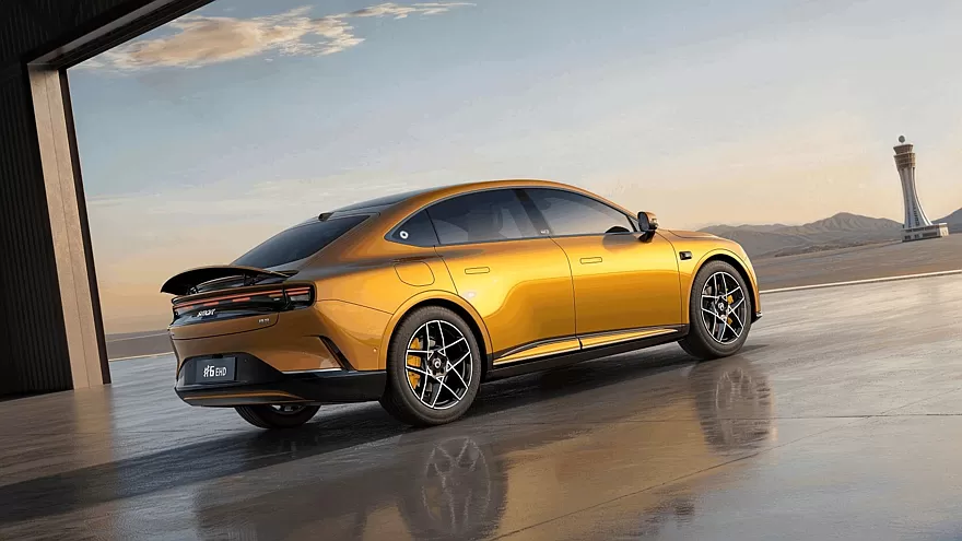 سمارت #6 الجديدة كليا – بمنظومة REEV 