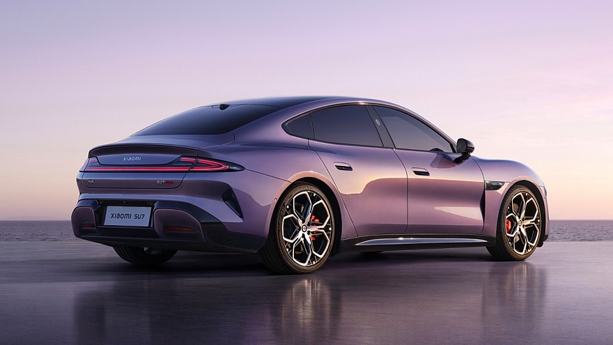 شاومي SU7 موديل 2026 الفيس ليفت الجديدة - تم بيع 15 الف نسخة خلال 34 دقيقة 