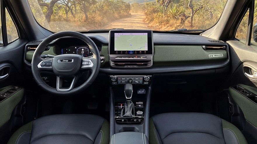 جيب رينيجيد 2026 الفيس ليفت الجديدة - بدفع كلي للعجلات