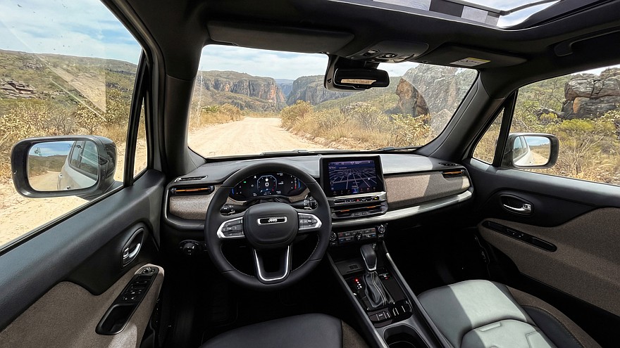 جيب رينيجيد 2026 الفيس ليفت الجديدة - بدفع كلي للعجلات