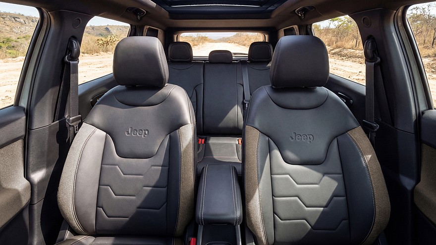 جيب رينيجيد 2026 الفيس ليفت الجديدة - بدفع كلي للعجلات