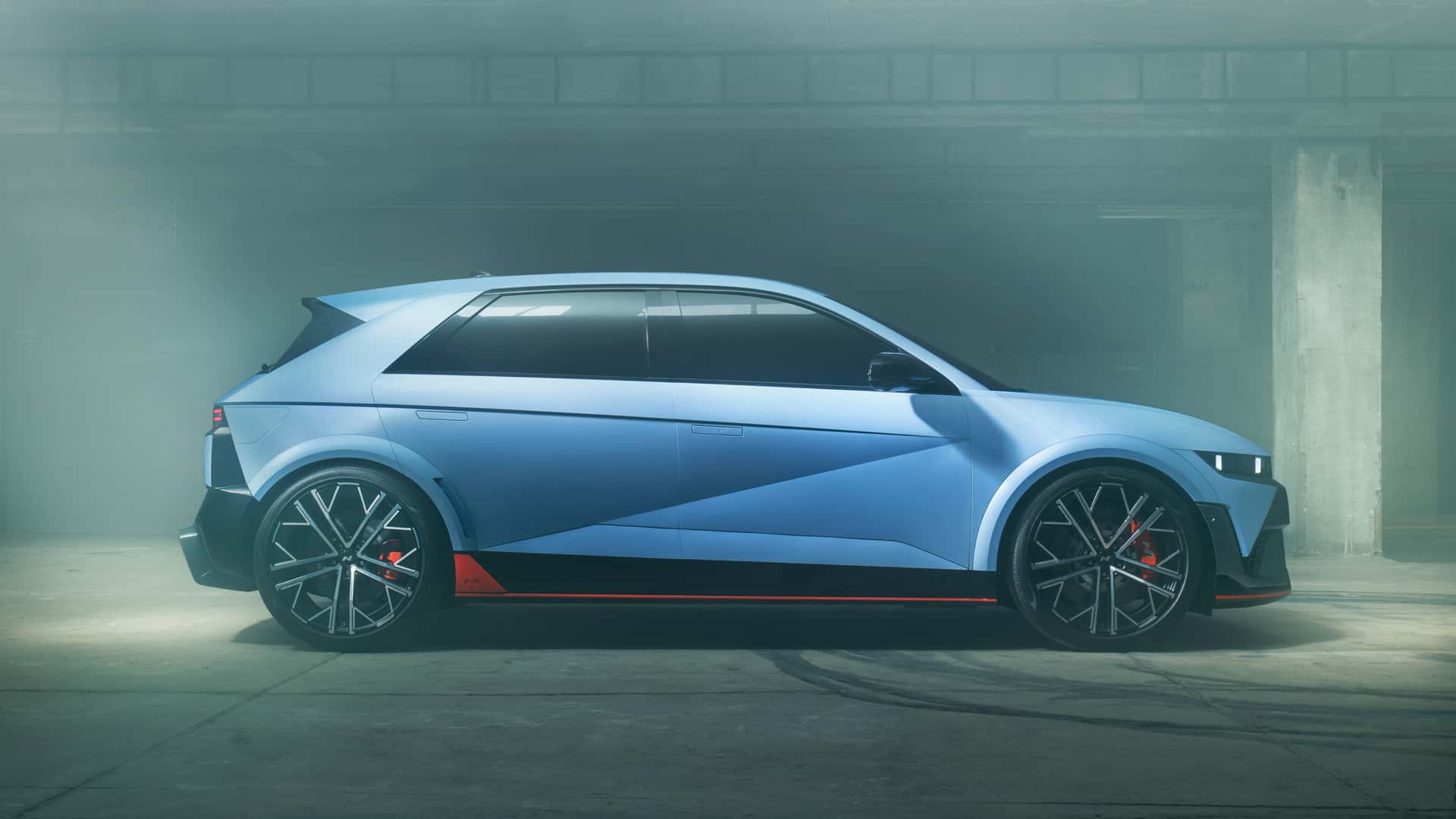hyundai-ioniq-5-n-profile