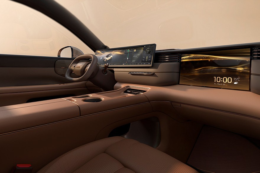 اي ام LS8 الجديدة كليا – SUV فاخرة بمنظومة REEV