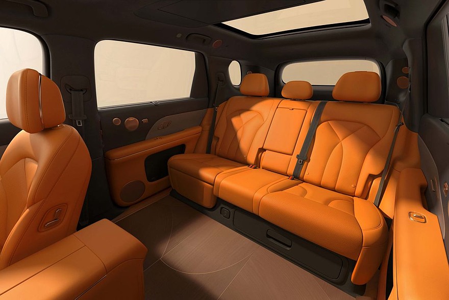 اي ام LS8 الجديدة كليا – SUV فاخرة بمنظومة REEV