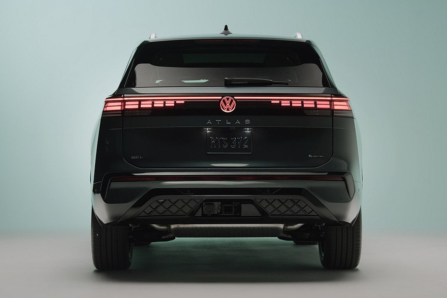 فولكس فاجن تيرامونت 2026 الجديدة كليا – بصندوق سرعة اوتوماتيك 8 سرعات