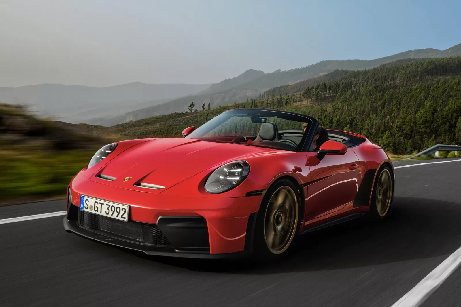 بورشه 911 جي تي ثري S/C الجديدة – سعرها في مصر