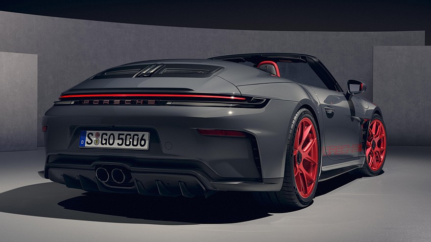 بورشه 911 جي تي ثري S/C الجديدة – سعرها في مصر