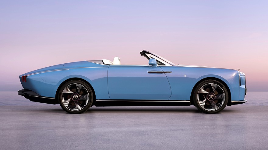 رولز رويس نايتنجيل Nightingale المكشوفة الجديدة - بسعر يوازي 503 مليون جنيه