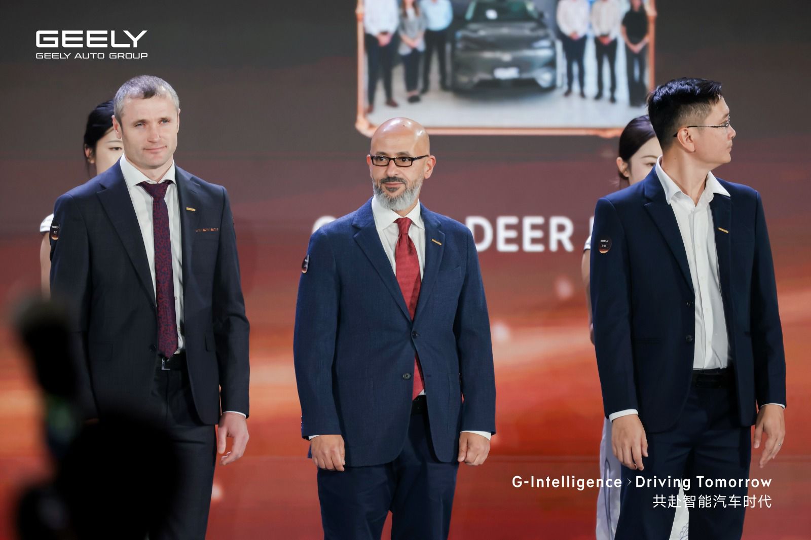 أوتوموبيلتي تحصد جائزة أفضل صالة عرض من جيلي عالميًا - مع نمو مبيعات 157% في مصر