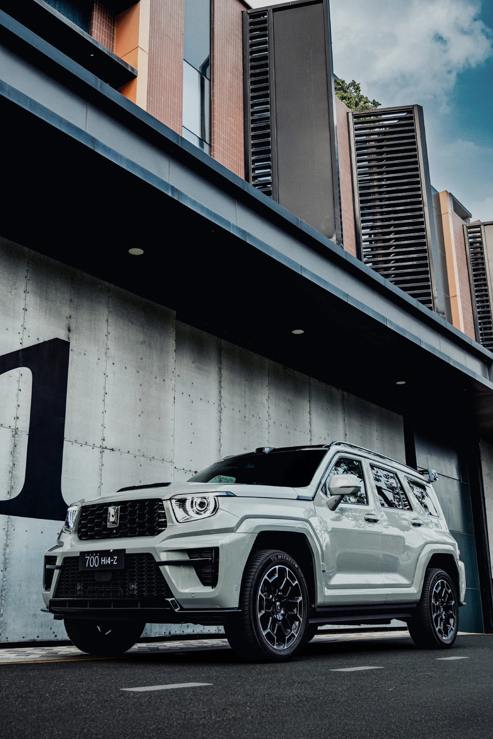 جريت وول تانك 700 الجديدة - هجينة بقوة 864 حصان