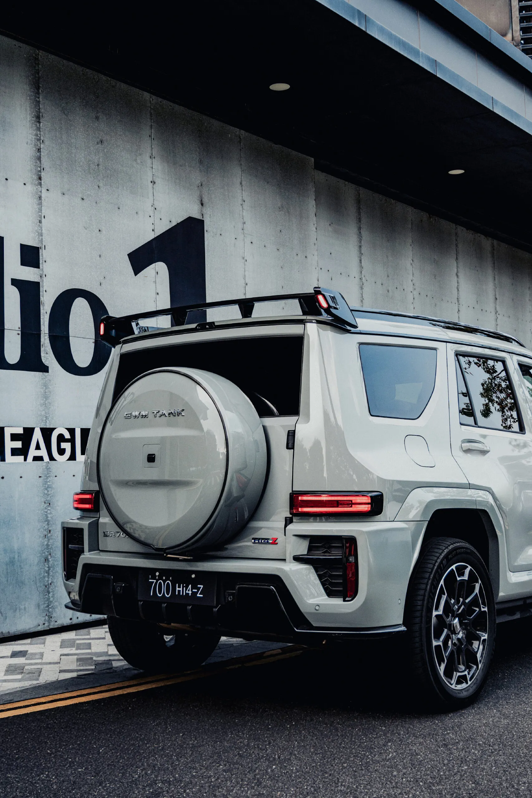 جريت وول تانك 700 الجديدة - هجينة بقوة 864 حصان