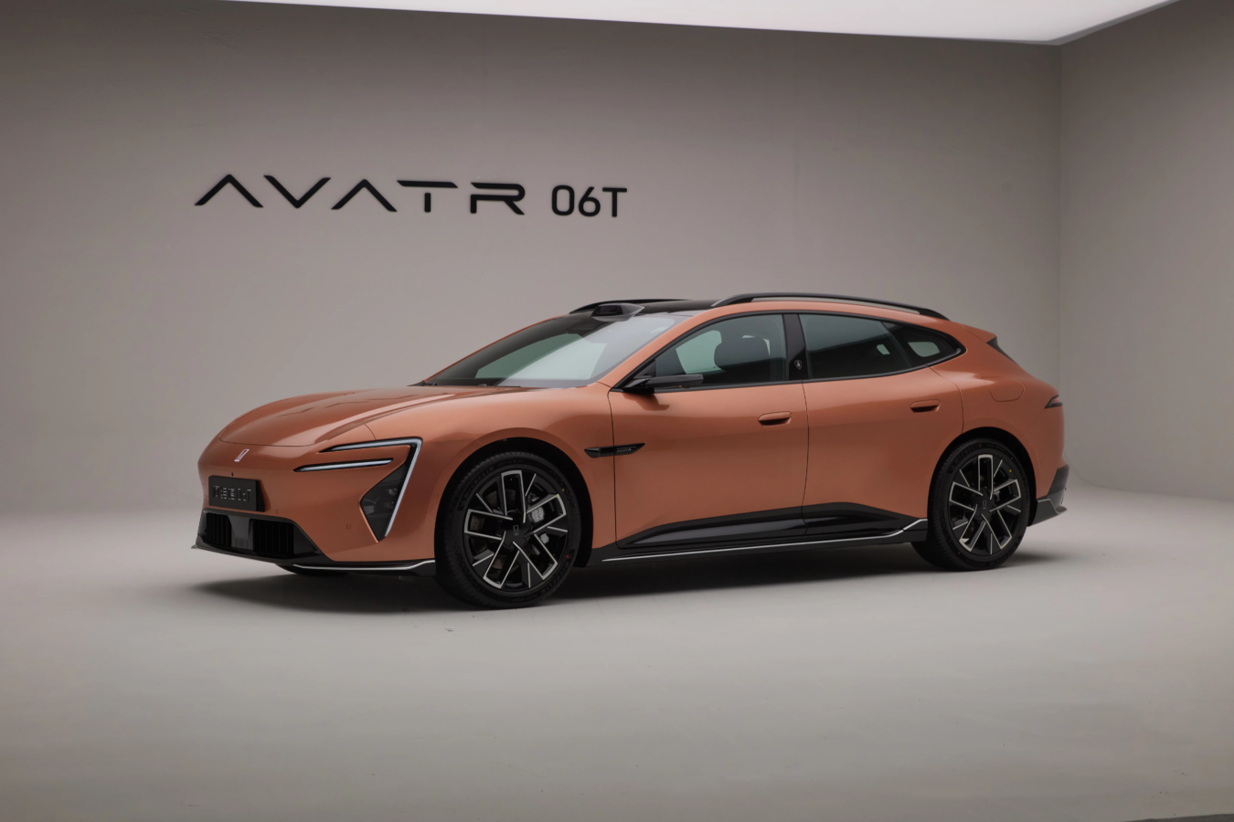 افاتر 06T الجديدة - استيشن واجن بقوة 955 حصان قريبا في مصر