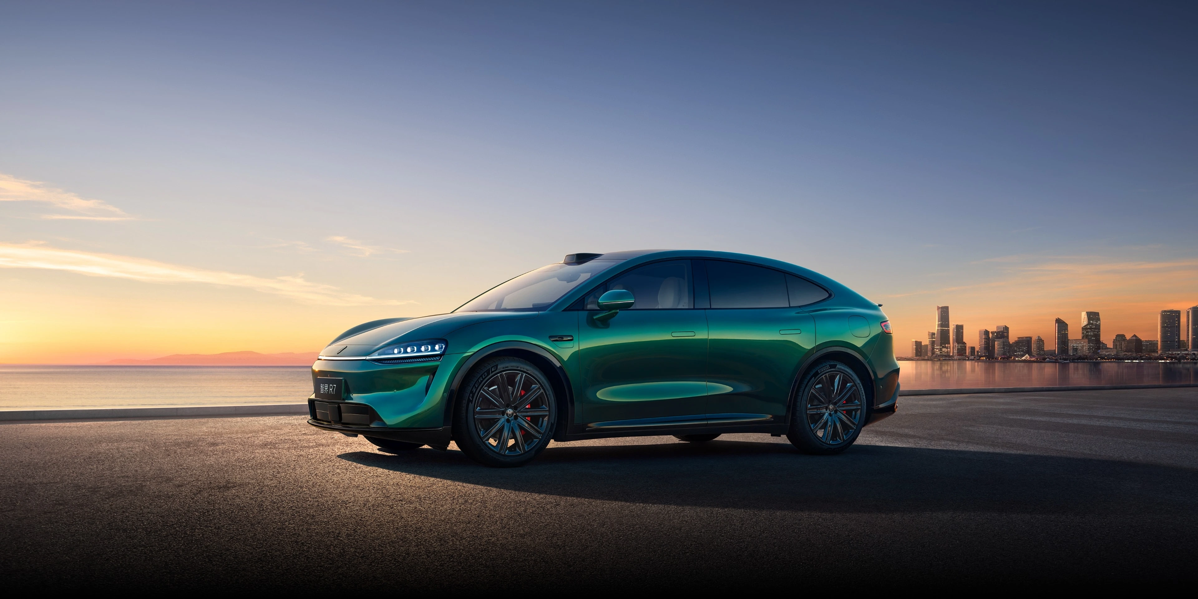 لوكسيد R7 - المواصفات الكاملة