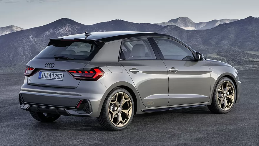 أودي تُوقف إنتاج A1 و Q2 تمهيدًا لاستبدالهما بسيارات كهربائية