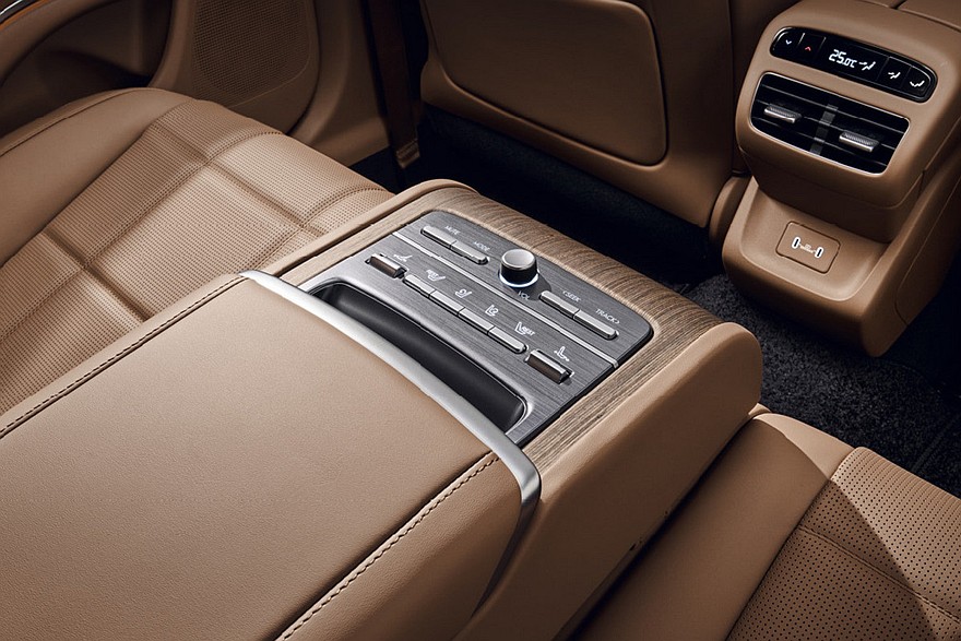 new-hyundai-grandeur-46