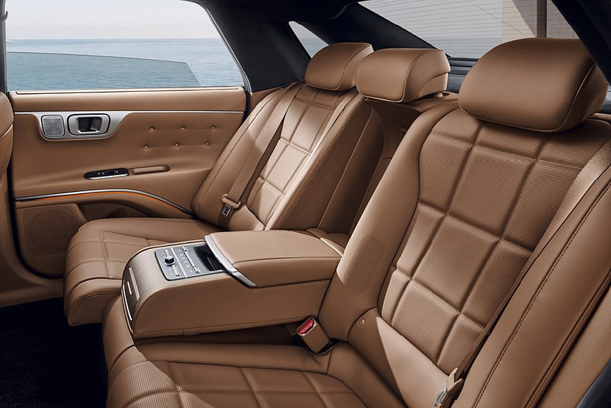 new-hyundai-grandeur-47