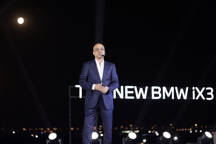 "جلوبال أوتو" تُطلِق BMW iX3 الجديدة كليًّا أول طرازات Neue Klasse لأول مرة في مصر