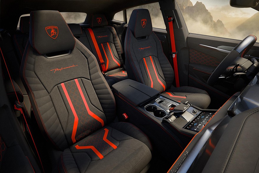 لامبورغيني اوروس SE بيرفورمانتي 2027 الجديدة – اسرع SUV في العالم