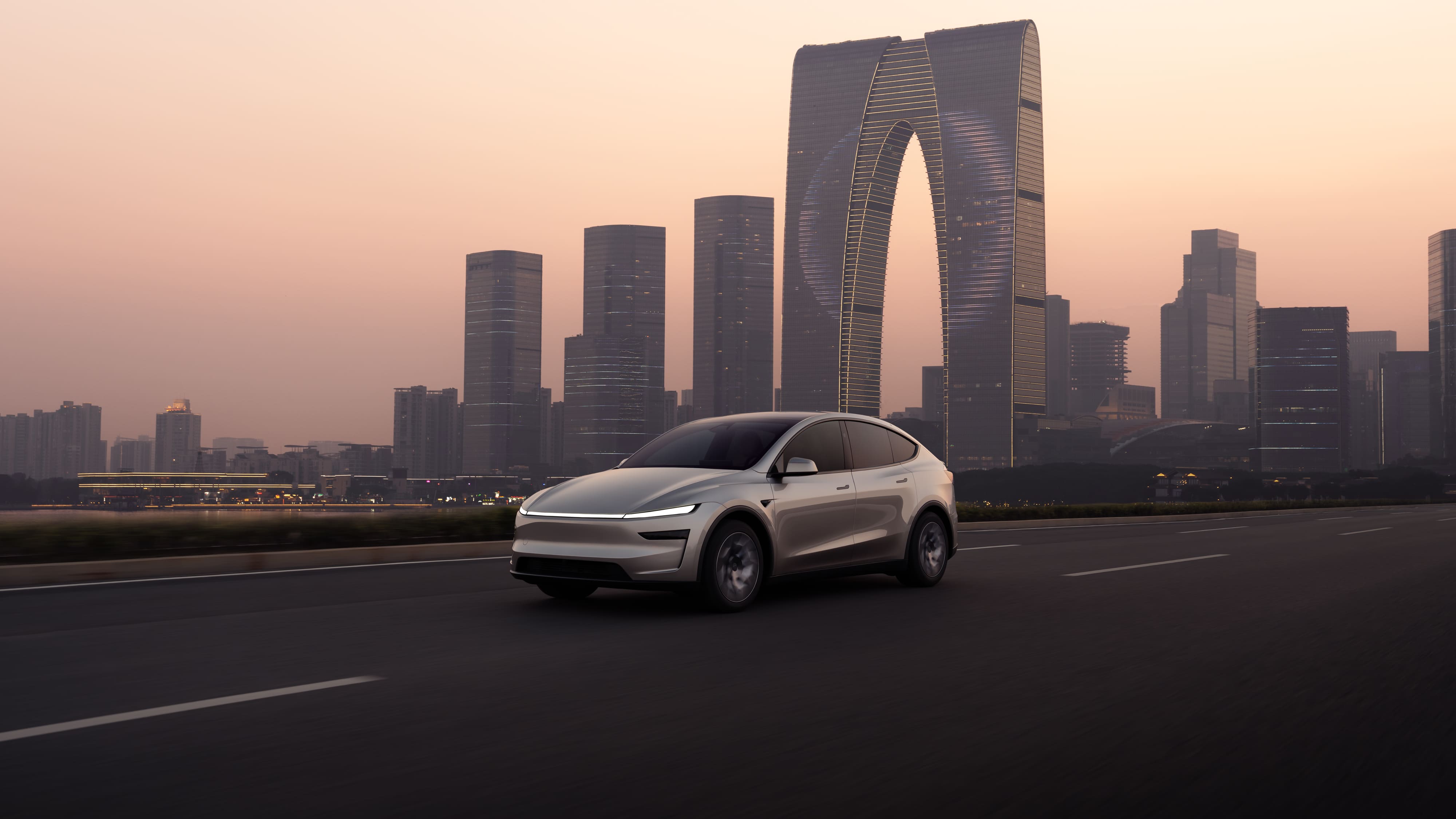 تقديم نسخة بستة مقاعد من تسلا Model Y في الإمارات - الأسعار والمواصفات