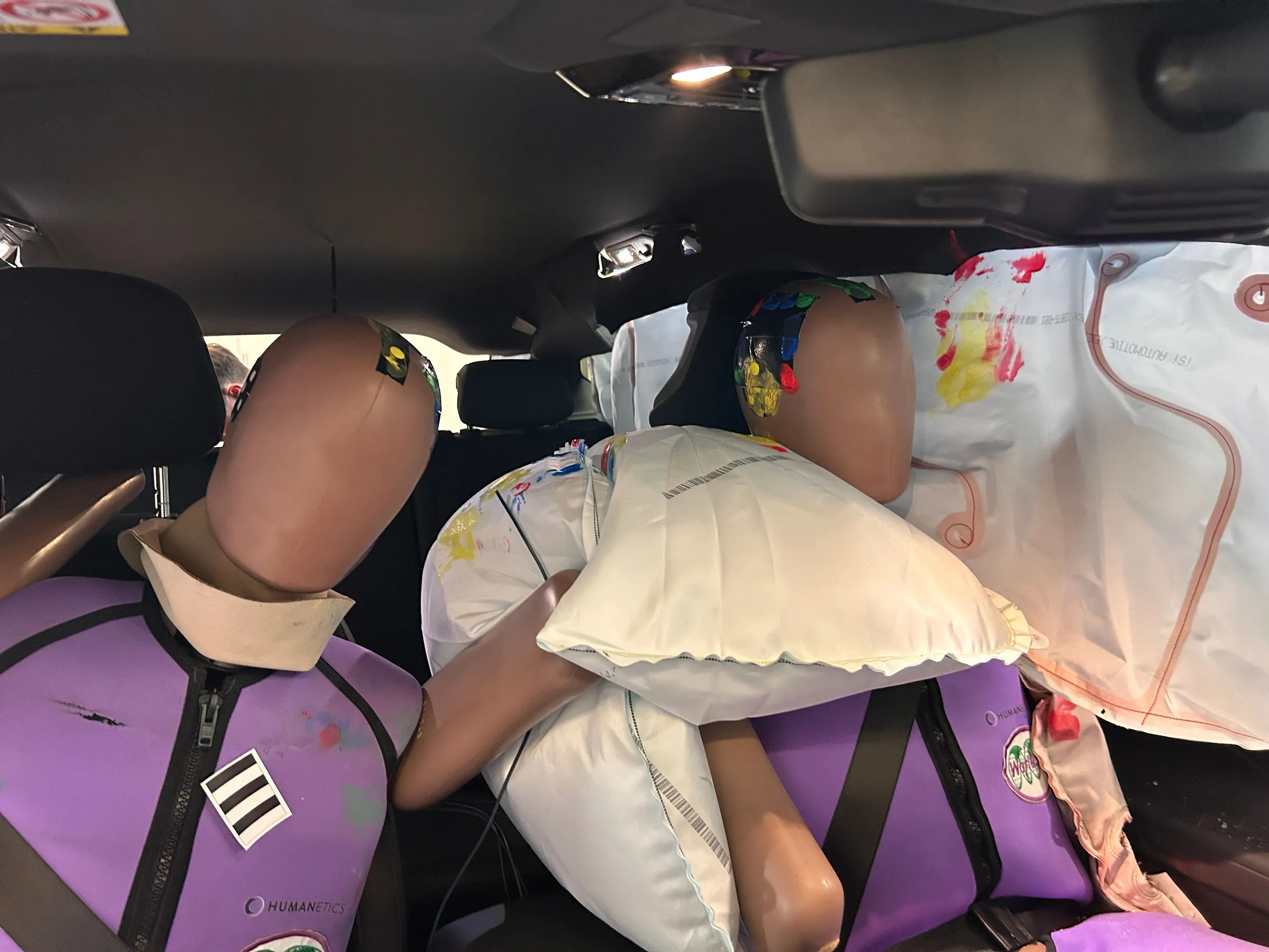 بي إم دبليو iX3 الجديدة أول سيارة تخضع لاختبارات Euro NCAP الجديدة - وتحصد 5 نجوم 