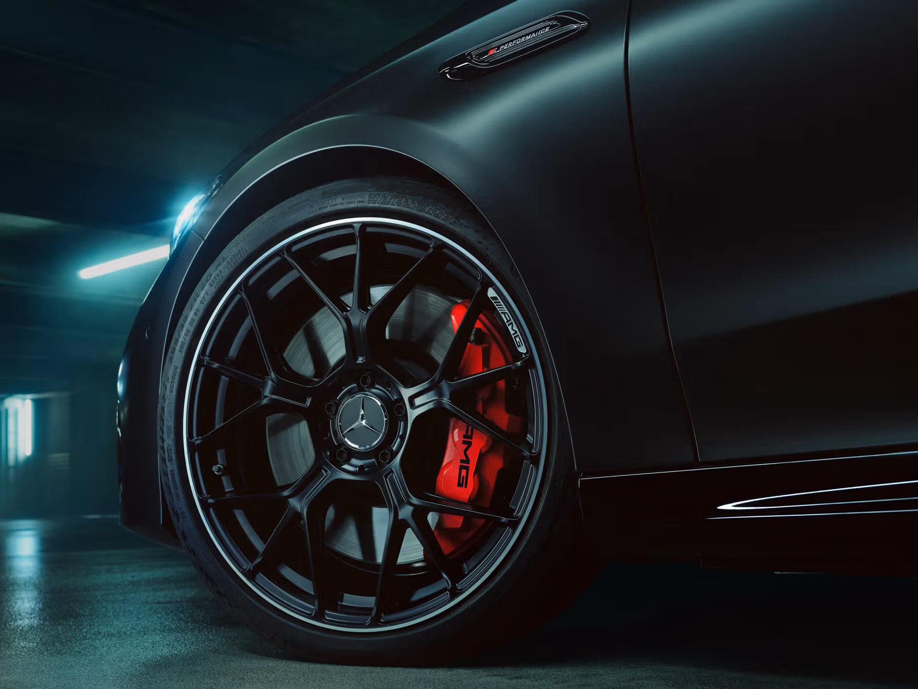 مرسيدس AMG CLA45 الجديدة كليا – كهربائية بقوة 680 حصان 